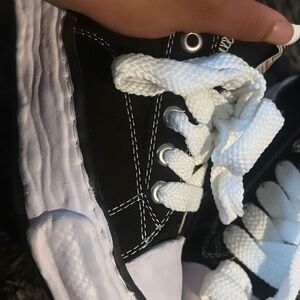 Maison Miharas (Black)